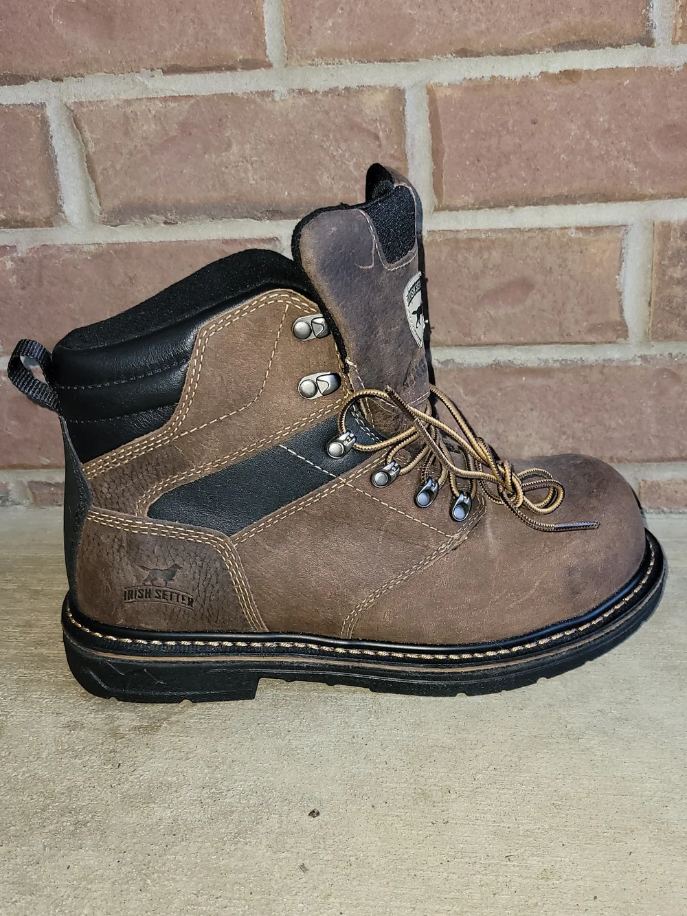 NEW Irish Setter Red Wing Farmington KT 83638 Men’s 9.5D Safety Toe Work Boots